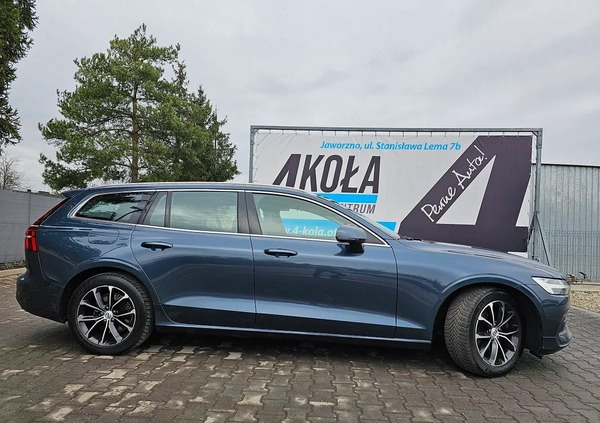 Volvo V60 cena 99900 przebieg: 185000, rok produkcji 2020 z Krynica-Zdrój małe 379